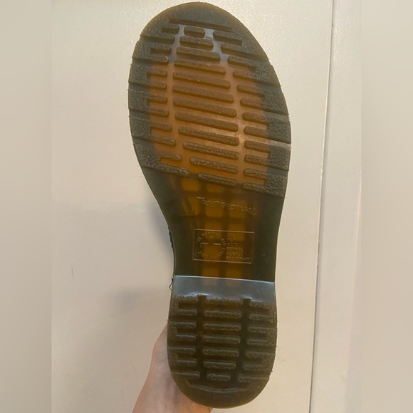 Dr. Marten’s 1460 Boot Women’s size 9 - Picture 6 of 11